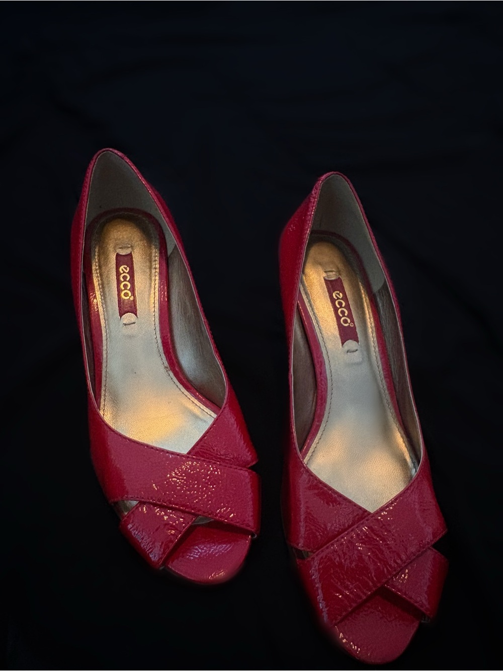 Vintage Ecco Women's Red Patent Peep-Toe Heels with Crossover